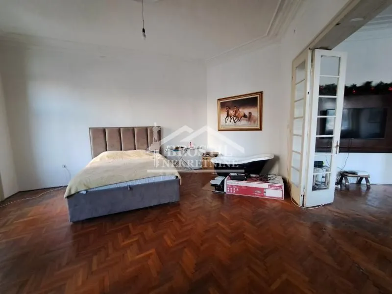 Sale, apartment, 171m², Savski Venac, Beograd