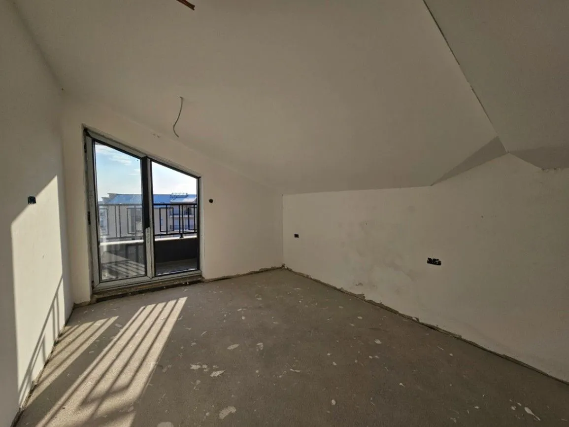 Prodaja, trosoban stan, 116m², Gorica C, Podgorica