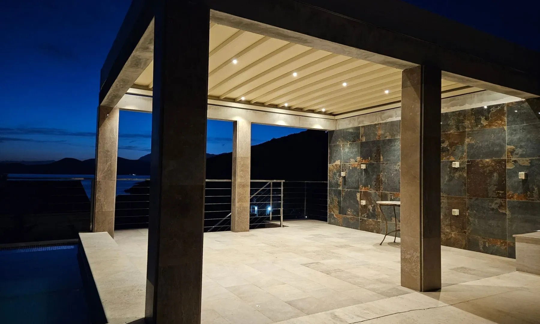 Sale, house, 360m², Žukovica, Budva