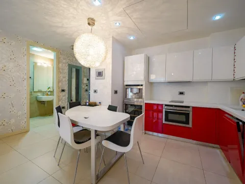 Prodaja, dvosoban stan, 94m², Budva, Crna Gora - image 8