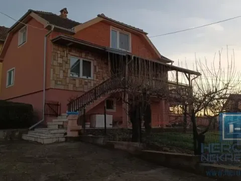 Prodaja, kuća, 500m2, Despotovac Prodaja, kuća, 500m2, Despotovac