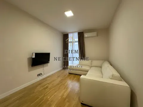 Izdavanje, trosoban stan, 66m², Blok 9, Podgorica - image 12