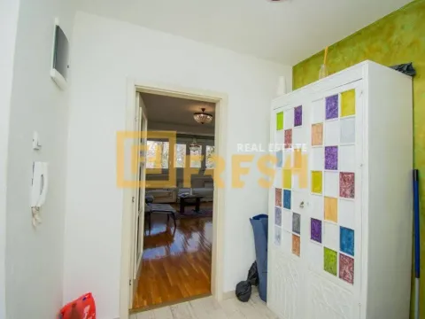 Izdavanje, trosoban stan, 110m², Preko Morače, Podgorica - image 16