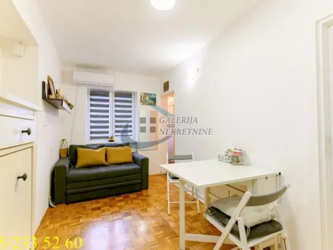Prodaja, dvosoban stan, 44m², Stari Grad, Beograd - image 1