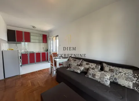 Rent, one bedroom apartment, 38m², 1 maj, Podgorica - image 10