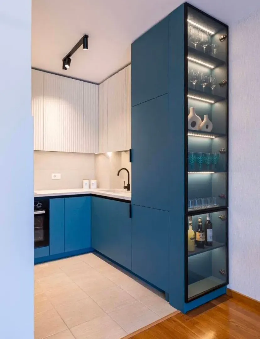 Izdavanje, stan, 26m², Centar, Tivat