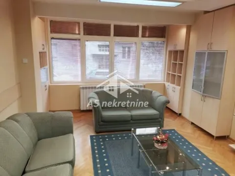 Izdavanje, trosoban stan, 72m², Stari Grad, Beograd - image 4