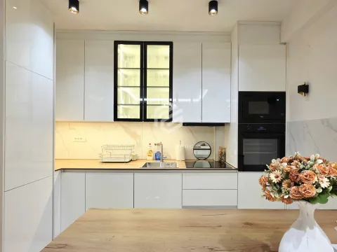 Izdavanje, dvosoban stan, 88m², Centar, Podgorica - image 6