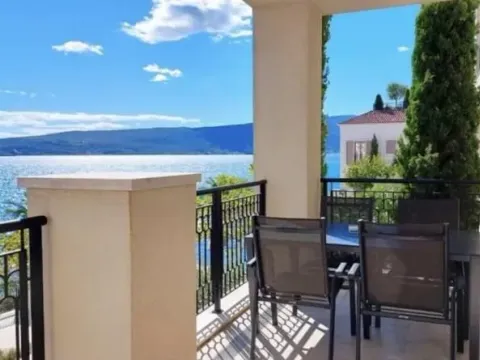 Prodaja, jednosoban stan, 83m², Porto Montenegro, Tivat