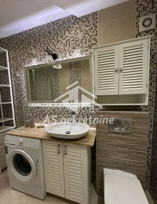 Rent, three bedroom apartment, 102m², Novi Beograd Blok 67, Novi Beograd Sve Podlokacije