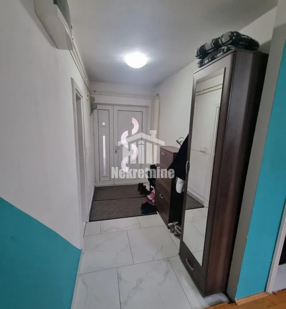 Sale, four bedroom apartment, 104m², Batajnica, Beograd