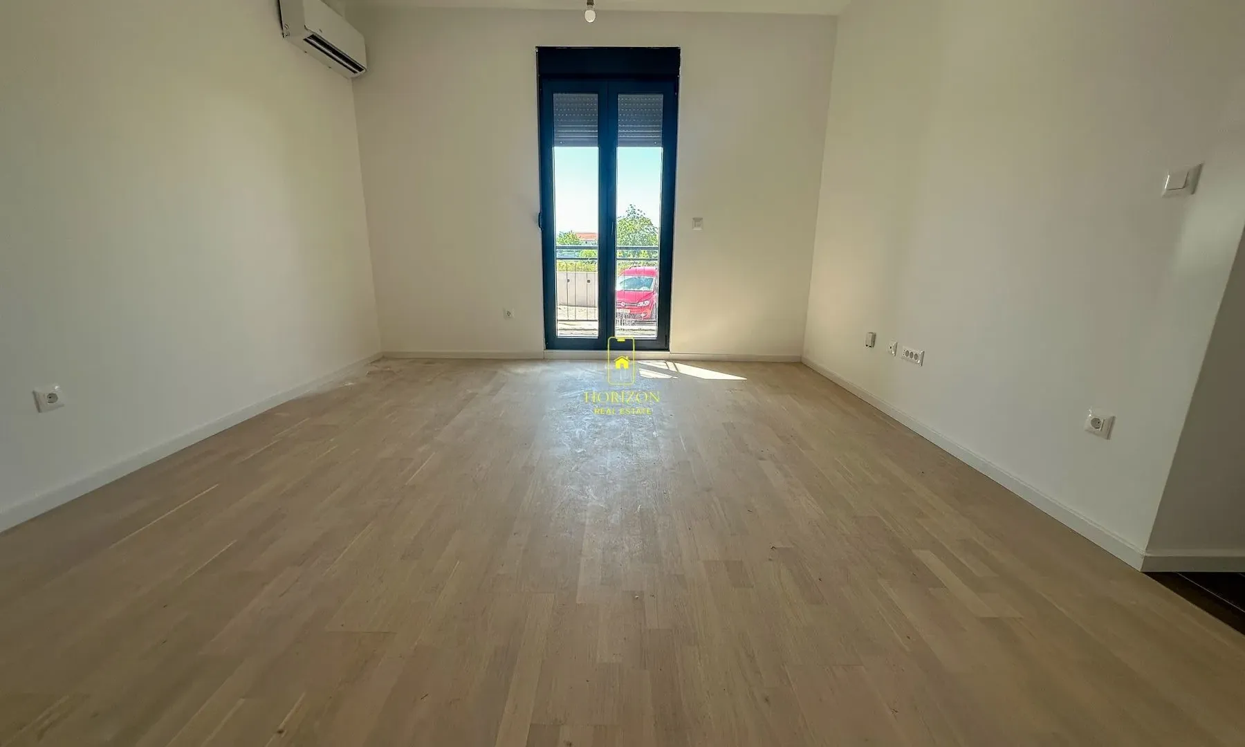Prodaja, jednosoban stan, 48m², Tološi, Podgorica