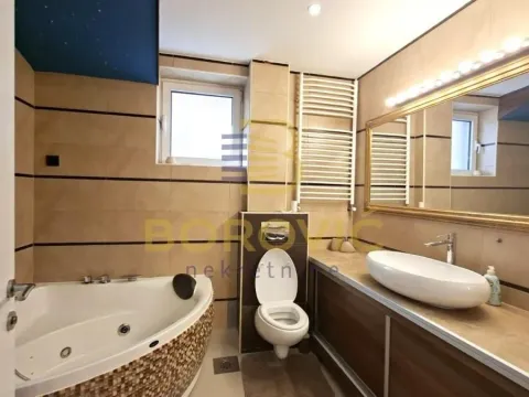 Izdavanje, stan, 150m², Senjak, Beograd - image 14