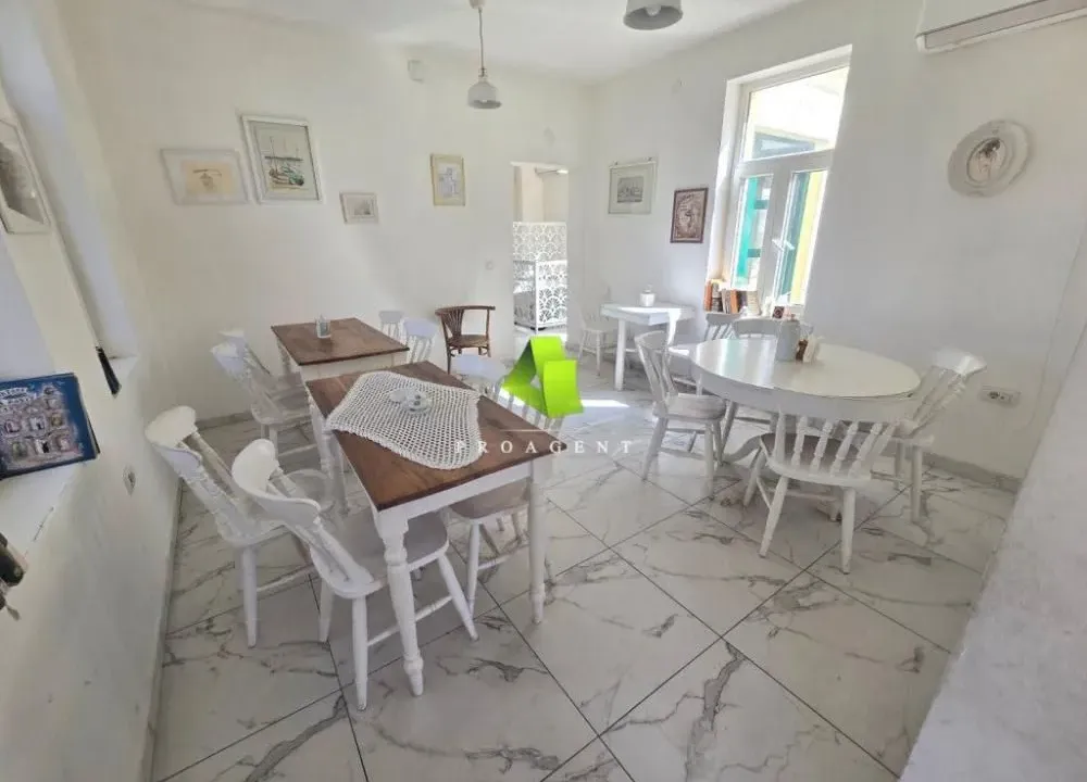 Rent, office space, 200m², Medijana, Niš