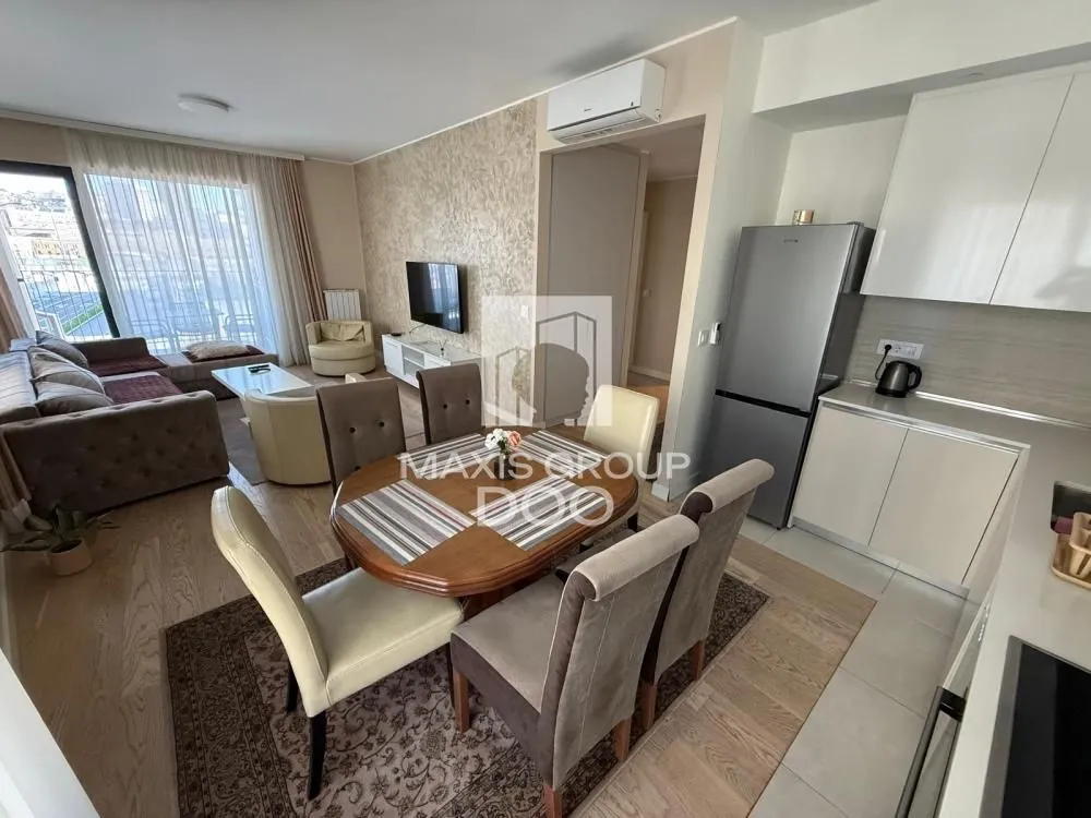 Prodaja, trosoban stan, 82m², Savski Venac, Beograd