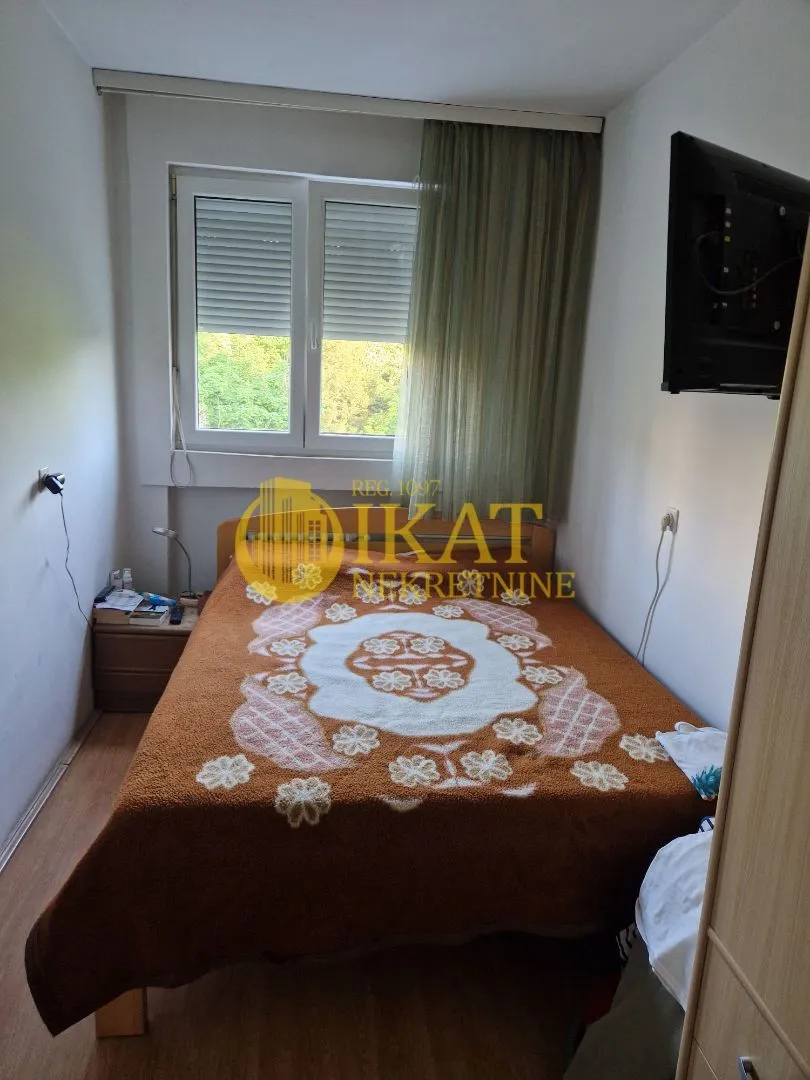 Prodaja, dvosoban stan, 50m², Kanarevo Brdo, Beograd