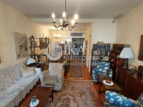 Prodaja, kuća, 230m², Voždovac Sve Podlokacije, Beograd - image 5