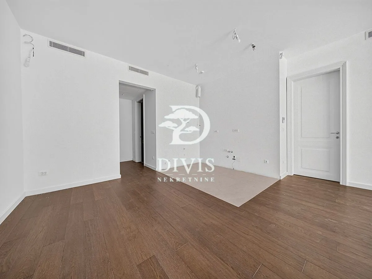 Sale, four bedroom apartment, 132m², Vračar Hram, Vračar Sve Podlokacije