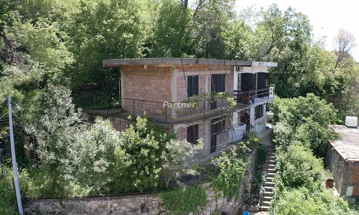 Prodaja, kuća, 86m², Sutomore, Bar