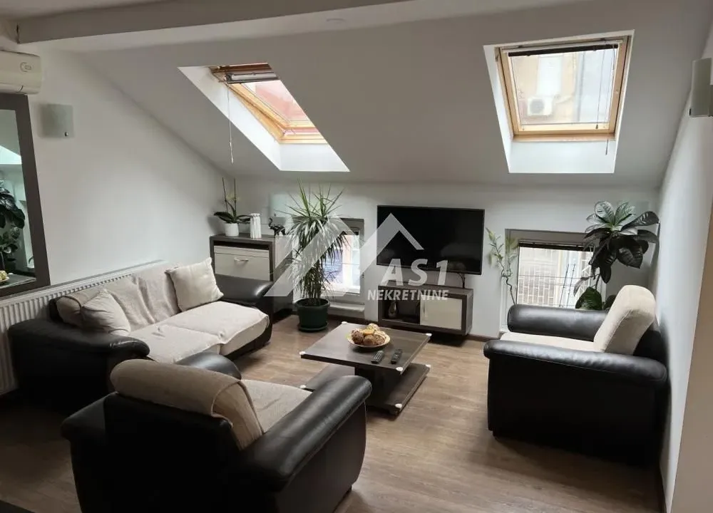 Rent, two bedroom apartment, 45m², Salajka, Novi Sad Sve Podlokacije