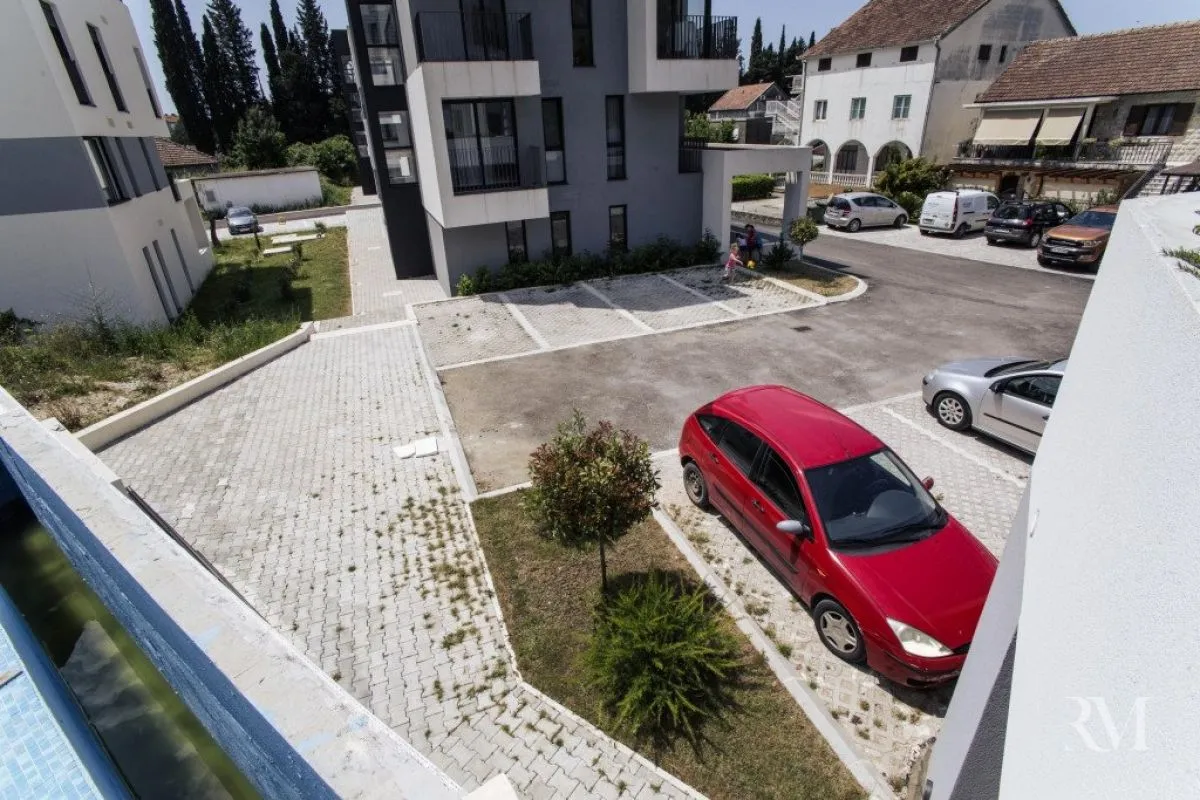 Prodaja, jednosoban stan, 53m², Tivat, Crna Gora