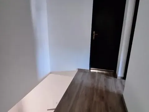 Rent, office space, 320m², Medijana, Niš - image 17