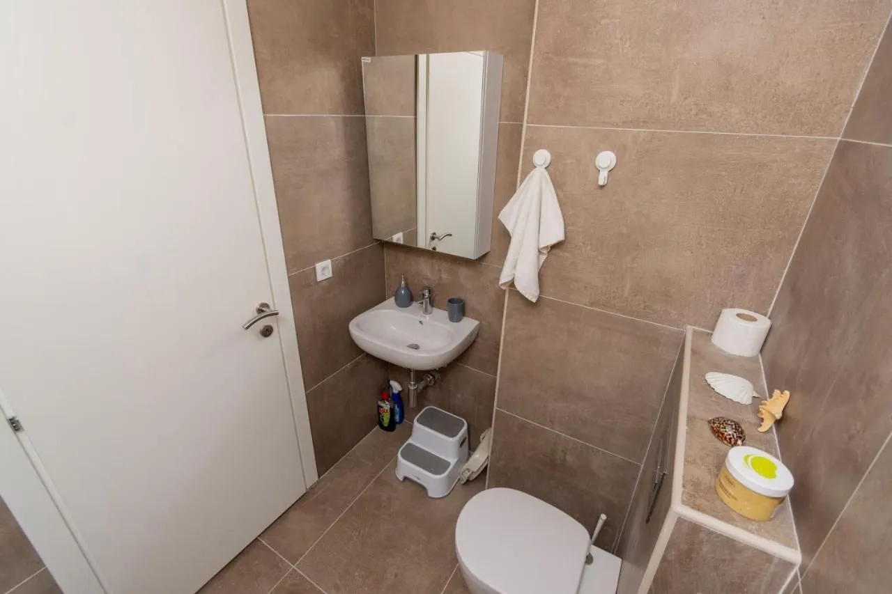 Rent, one bedroom apartment, 46m², Budva, Crna Gora