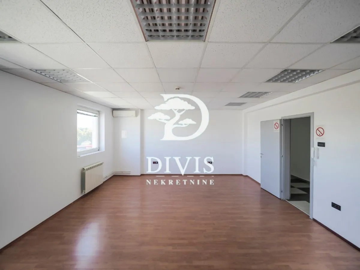 Rent, office space, 216m², Zemun Gornji Grad, Zemun Sve Podlokacije