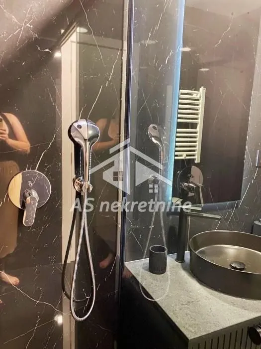 Izdavanje, dvosoban stan, 52m², Cvijićeva, Palilula Sve Podlokacije