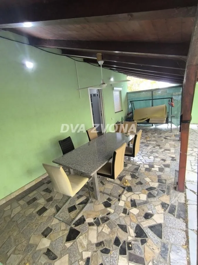 Prodaja, kuća, 56m², Novi Bečej, Zrenjanin