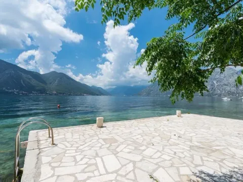 Prodaja, kuća, 365m², Dobrota, Kotor - image 6
