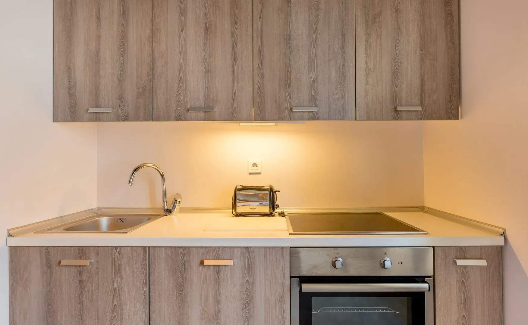 Rent, house, 90m², Muo, Kotor