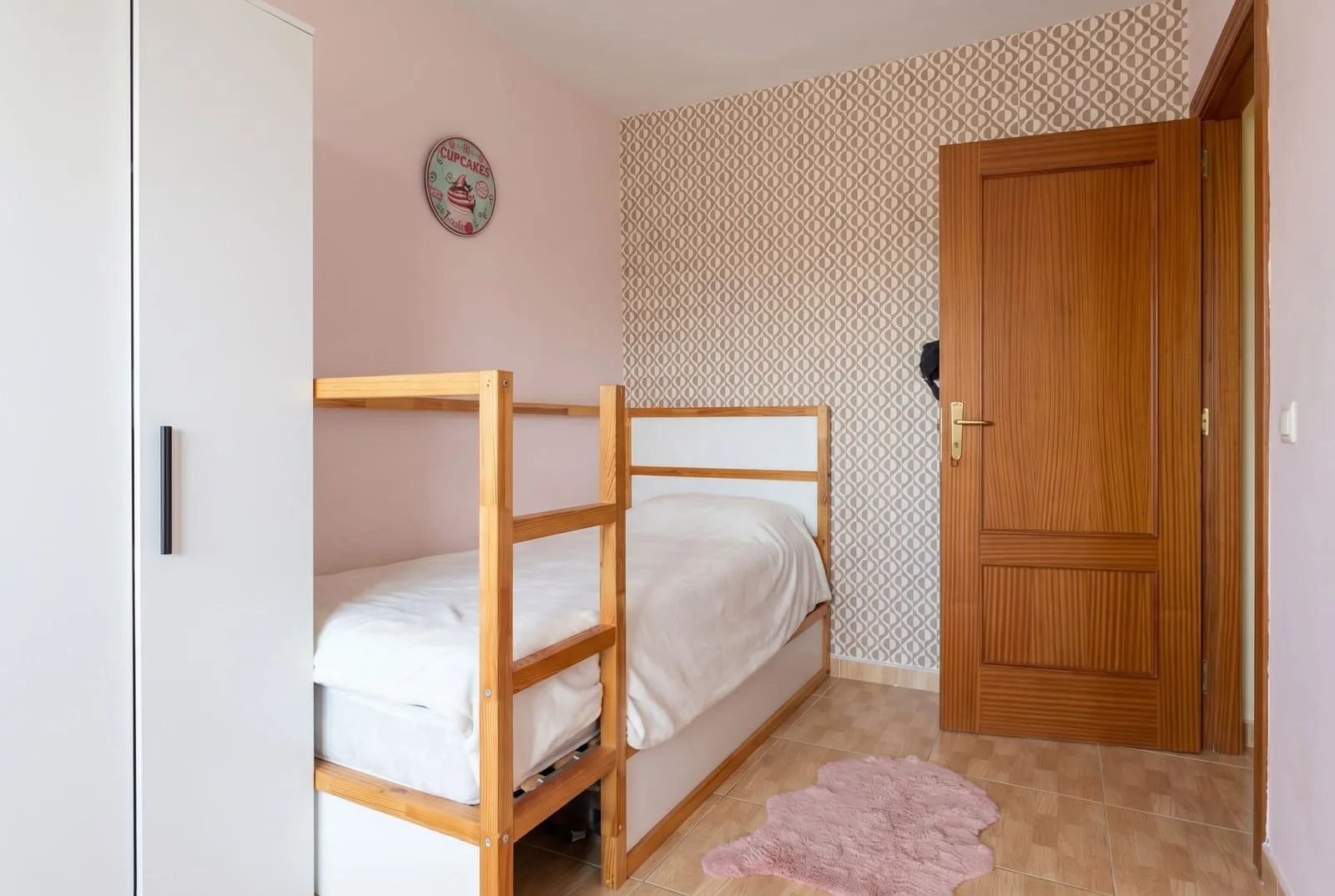 Prodaja, dvosoban stan, 49m², Budva, Crna Gora
