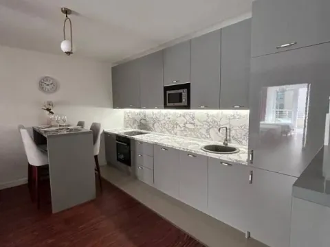 Sale, two bedroom apartment, 85m², Petrovac, Budva - image 4