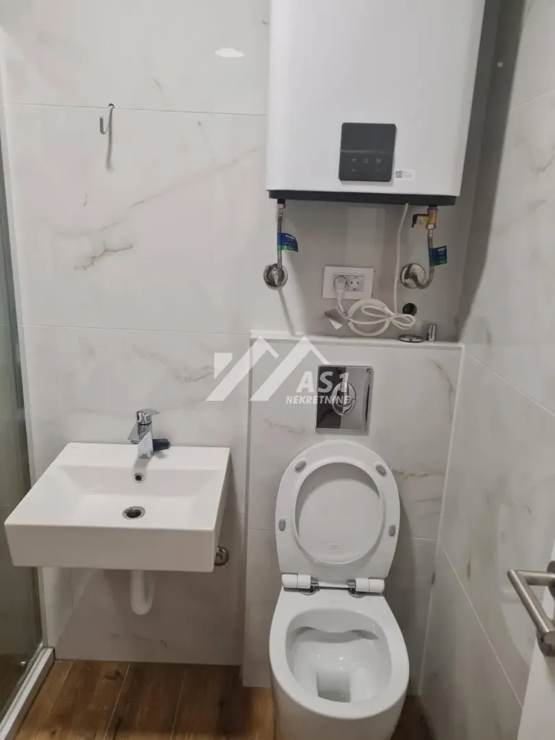 Izdavanje, jednosoban stan, 47m², Veternička rampa, Novi Sad Sve Podlokacije