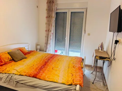 Stan-na-dan, jednosoban stan, 42m², City Kvart, Podgorica - image 10