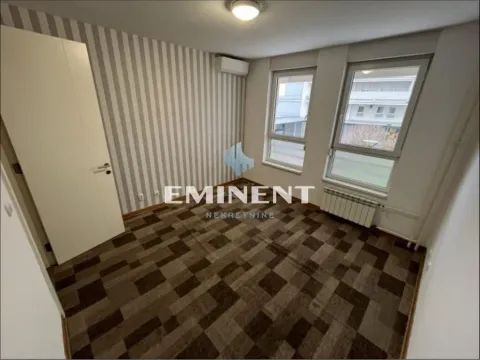 Izdavanje, stan, 56m², Novi Beograd Blok 67, Novi Beograd Sve Podlokacije