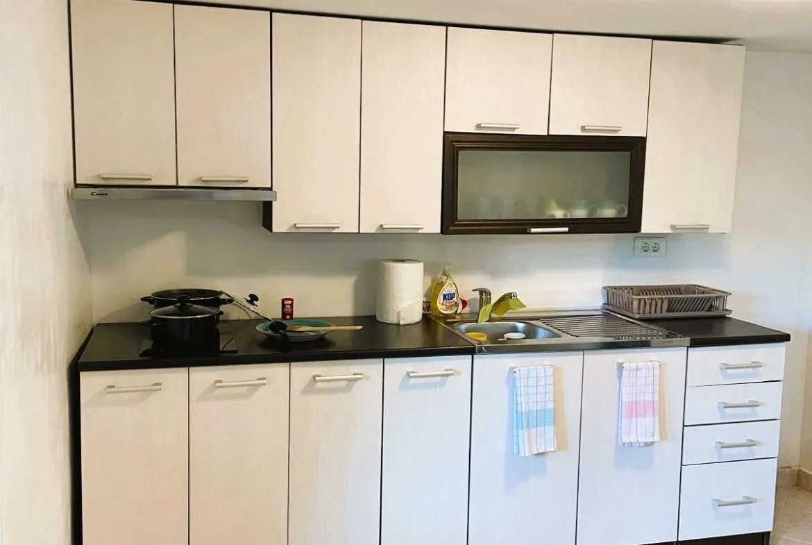 Prodaja, kuća, 145m², Utjeha, Bar