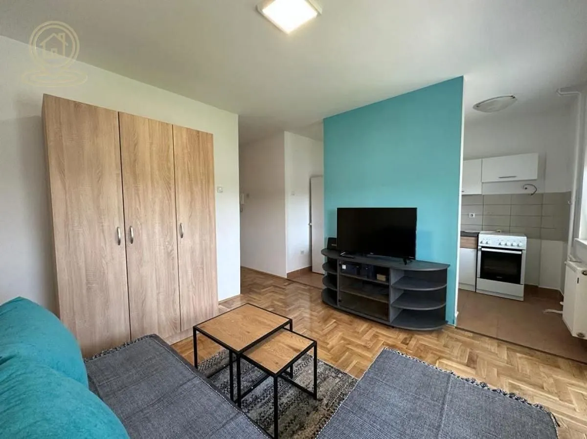 Izdavanje, garsonjera, 30m², Novo naselje, Novi Sad
