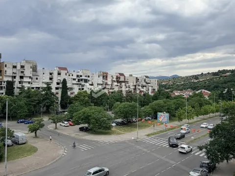 Rent, one bedroom apartment, 45m², Preko Morače, Podgorica - image 11