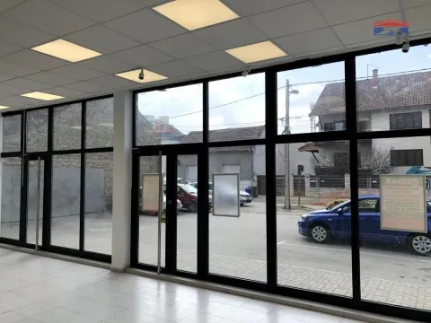 Rent, office space, 331m², Telep, Novi Sad Sve Podlokacije - image 2