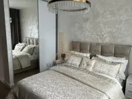 Izdavanje, trosoban stan, 83m², Savski Venac, Beograd - image 8