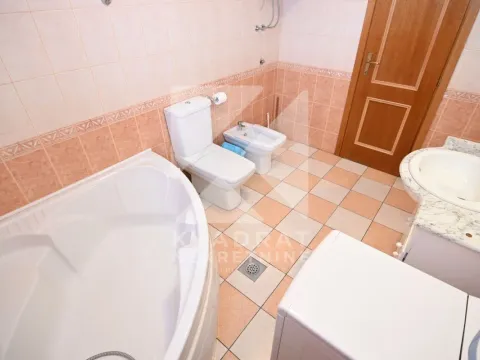 Rent, house, 400m², Zlatica, Podgorica - image 23