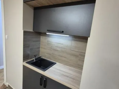 Prodaja, jednosoban stan, 32m², Centar, Novi Sad - image 3