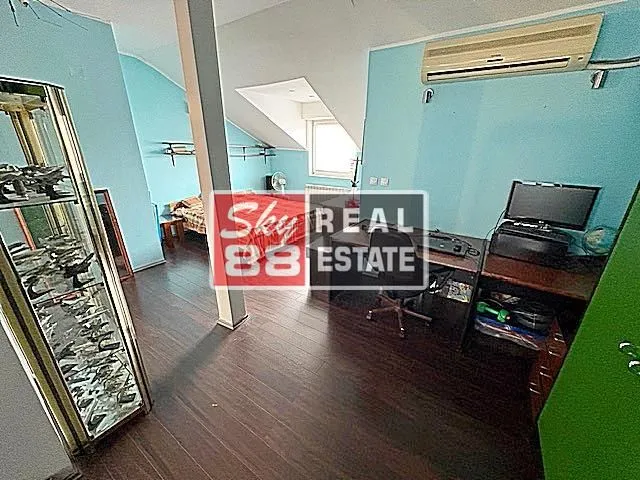 Prodaja, kuća, 280m², Čukarica, Beograd