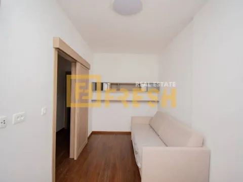 Izdavanje, trosoban stan, 90m², Master Kvart, Podgorica - image 10