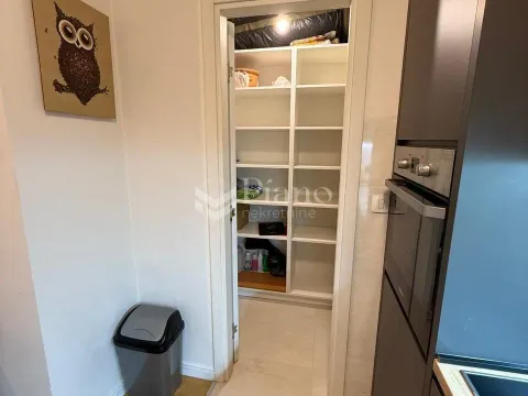 Rent, one bedroom apartment, 53m², Central Point, Podgorica - image 8