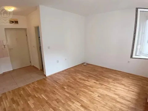 Prodaja, garsonjera, 21m², Grbavica, Novi Sad Sve Podlokacije - image 3
