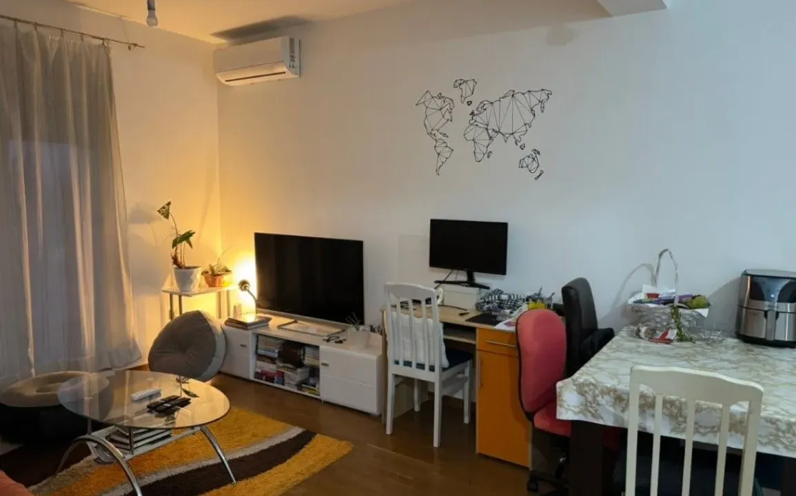 Izdavanje, jednosoban stan, 45m², Zabjelo, Podgorica