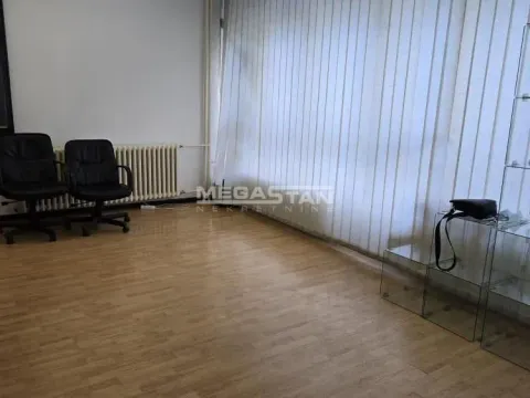 Izdavanje, poslovni prostor, 105m², Poštanska Štedionica, Palilula Sve Podlokacije - image 4